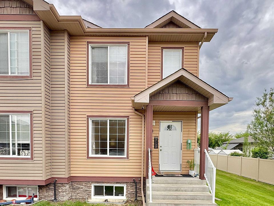 1st image of 320 Spruce Ridge Rd