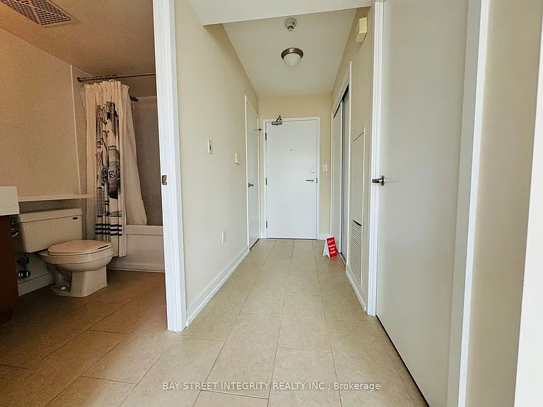 15 Brunel Ct #812 — Photo 12