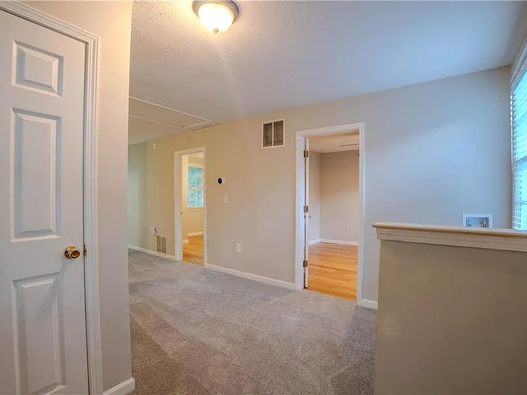 1053 Vista Trl NE — Photo 19
