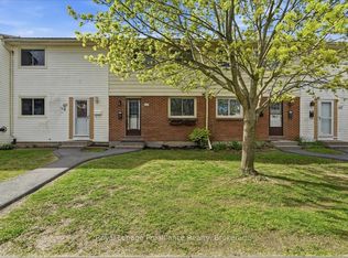209 Park St N #G, Belleville, ON K8P 2W8