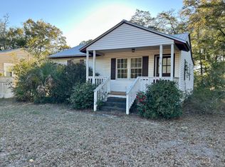 318 S 2nd St, Defuniak Springs, FL 32435