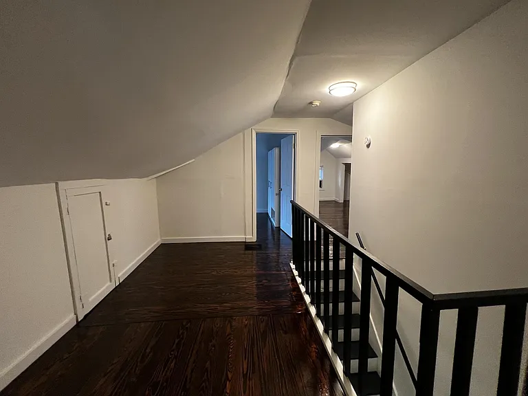 2034 Nashville Ct #B — Photo 10