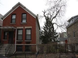 2325 W Lyndale St, Chicago, IL 60647