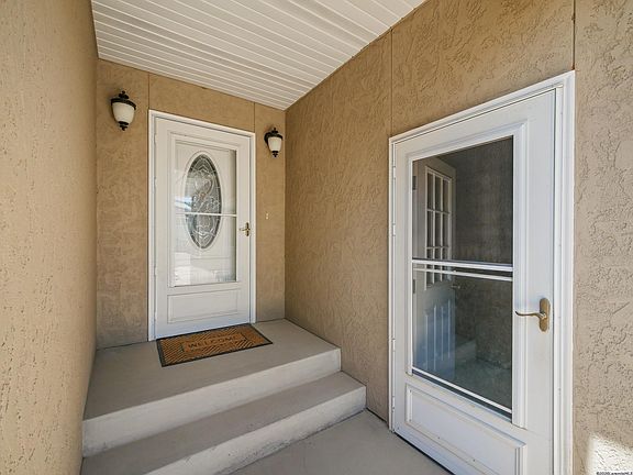 2nd image of 1954 N 10th St