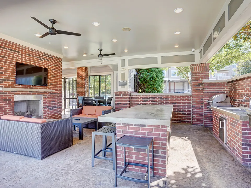 Outdoor Lounge