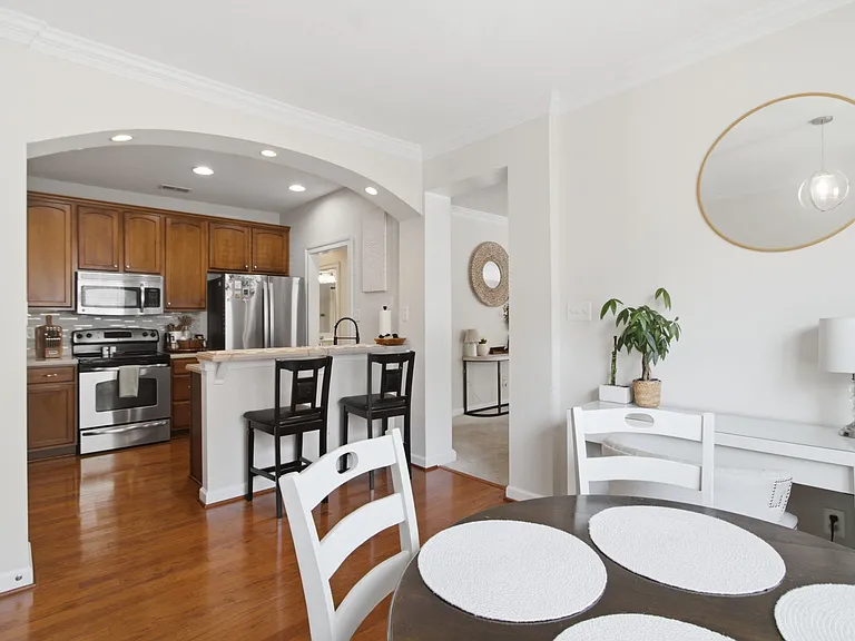 5500 Goose Pond Ln #1A — Photo 16