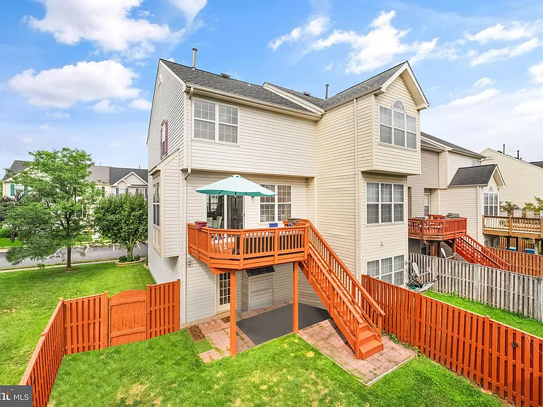 21071 Mossy Glen Ter — Photo 44