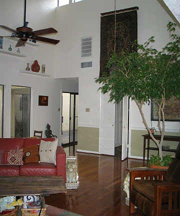 3rd image of 15903 Heatherdale Dr