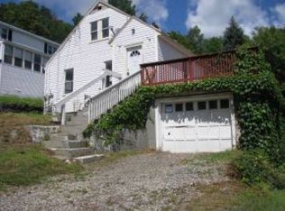 3 Anderson St, Claremont, NH 03743