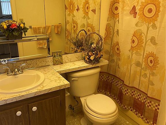 4th image of 3071 E Sunrise Lakes Dr #204