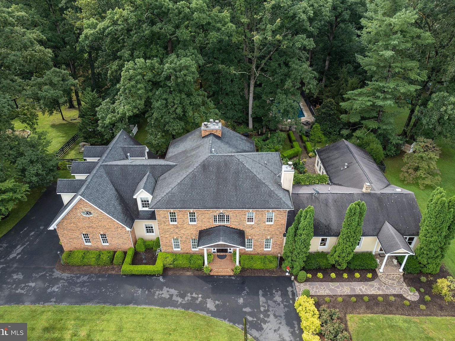 450 Berrys Ferry Rd, White Post, VA 22663 Zillow