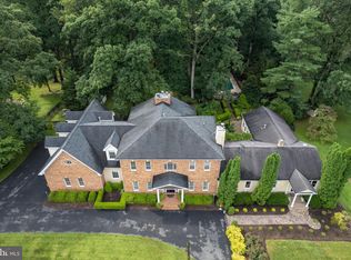 450 Berrys Ferry Rd, White Post, VA 22663