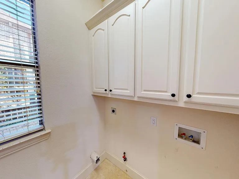 4927 Alcott St — Photo 20