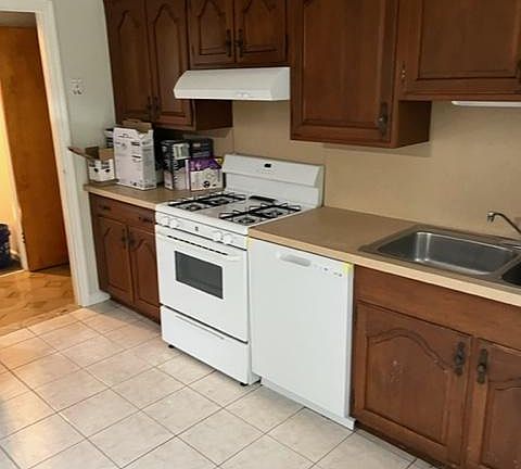 3rd image of 151 Trenton Ave #1