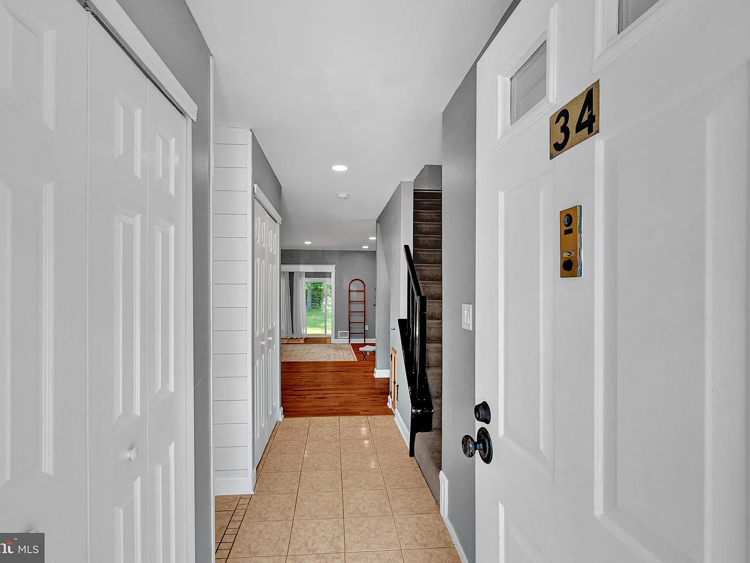 3 bed, 2.5 bath, 1740 sqft, $3,000 — Photo 3