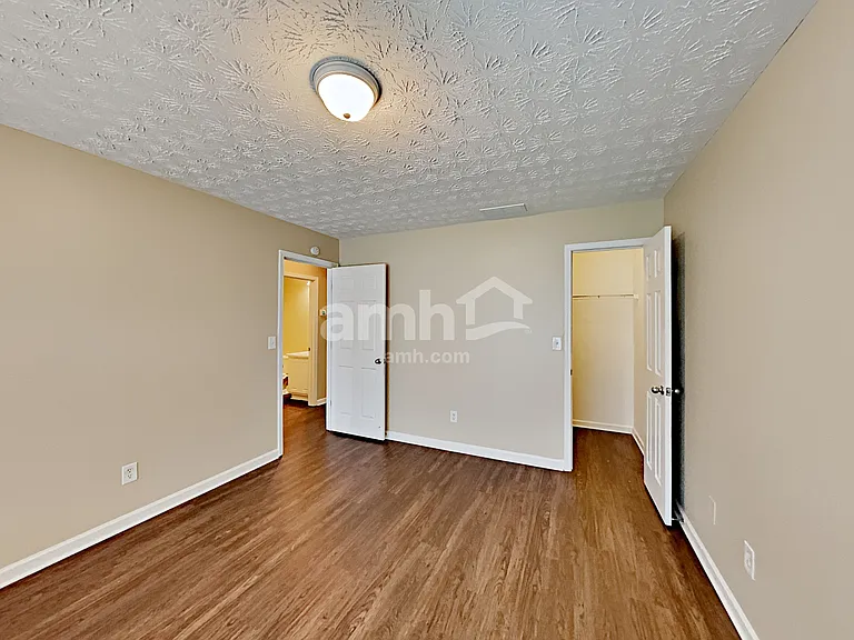 1307 River Club Dr SE — Photo 17