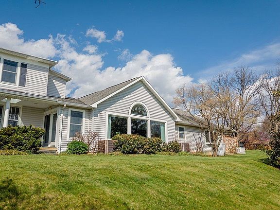 2nd image of 16540 Stoney Lea Ln