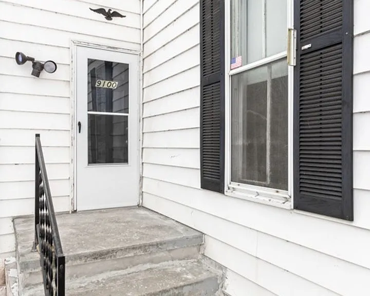 3390 State St NE — Photo 12