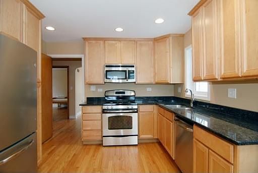 4th image of 1837 N 77th Ave