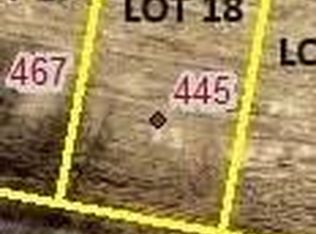 445 Elmdale Rd, Paducah, KY 42003