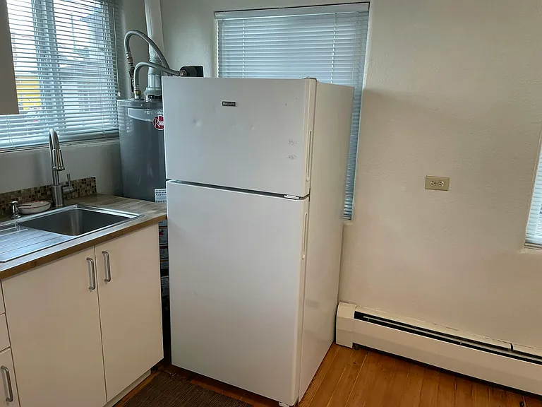 624 Knox Ct #4 — Photo 8