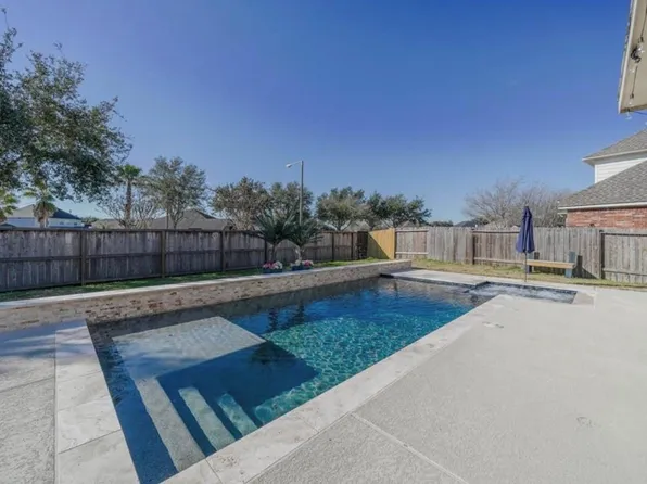 614 White Oak Pointe, League City, TX 77573