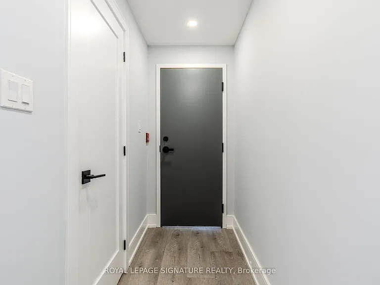 66 John St W #302 — Photo 6