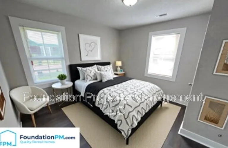1371 E Trigg Ave — Photo 10