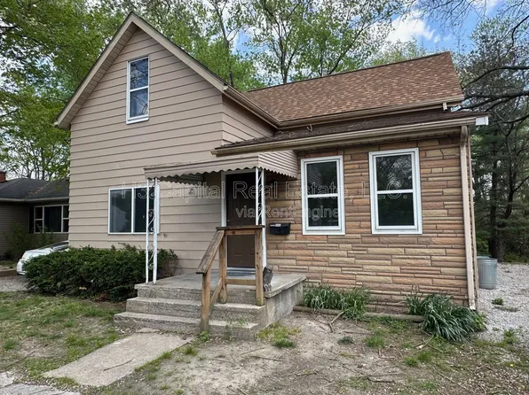 1006 N 2nd St, Belleville, IL 62226