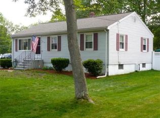 8 South St, Wilmington, MA 01887