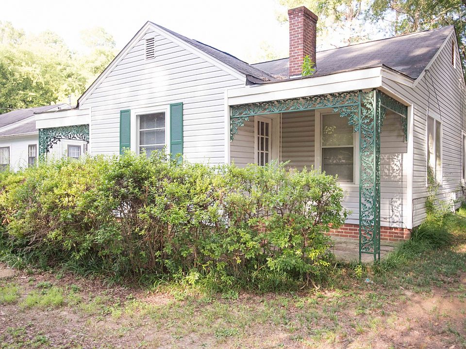 1st image of 810 Clayton Ave