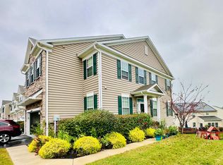 140 Fairfield Cir N, Royersford, PA 19468