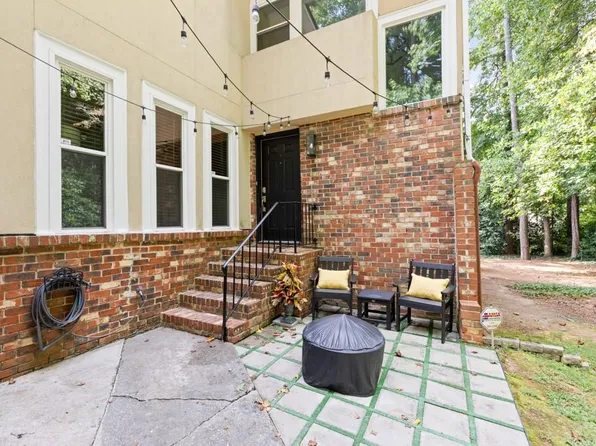 6100 Barfield Rd, Sandy Springs, GA 30328