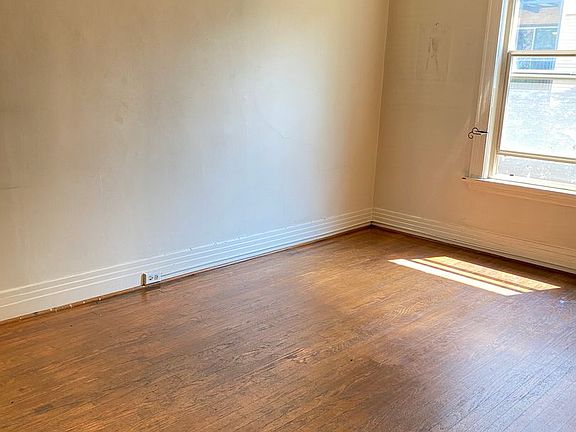 4th image of 1615 15th Ave APT 14
