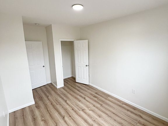 5th image of 518 Springfield Ave