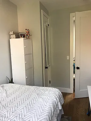 Rented by Lodger Corp | media 27