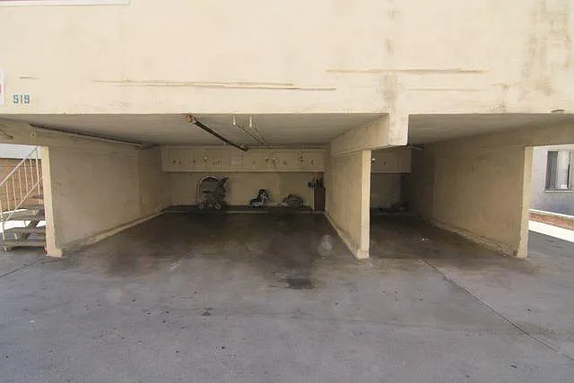 519 E Valencia Ave #F — Photo 12