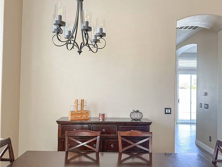 2012 Scarlet Rose Dr — Photo 4
