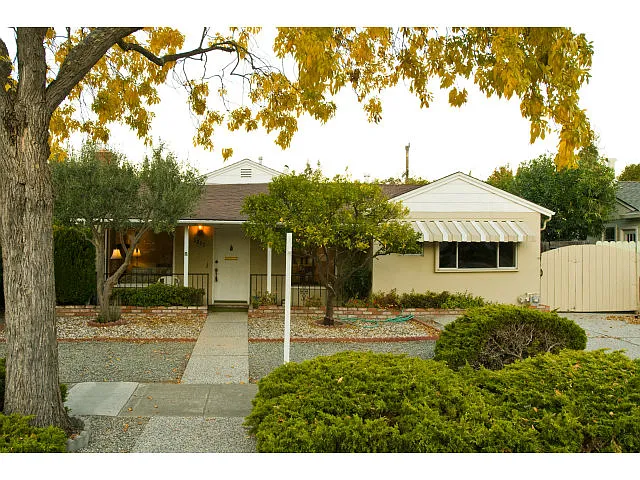 1257 Alameda De Las Pulgas photo 1
