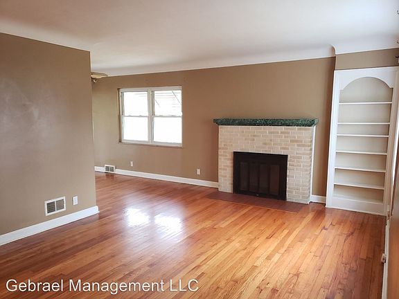 3rd image of 3628 Norwood Dr