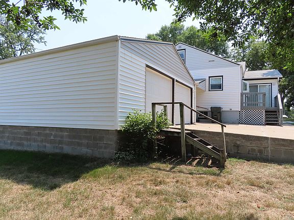 5th image of 4501 Laurel Ave