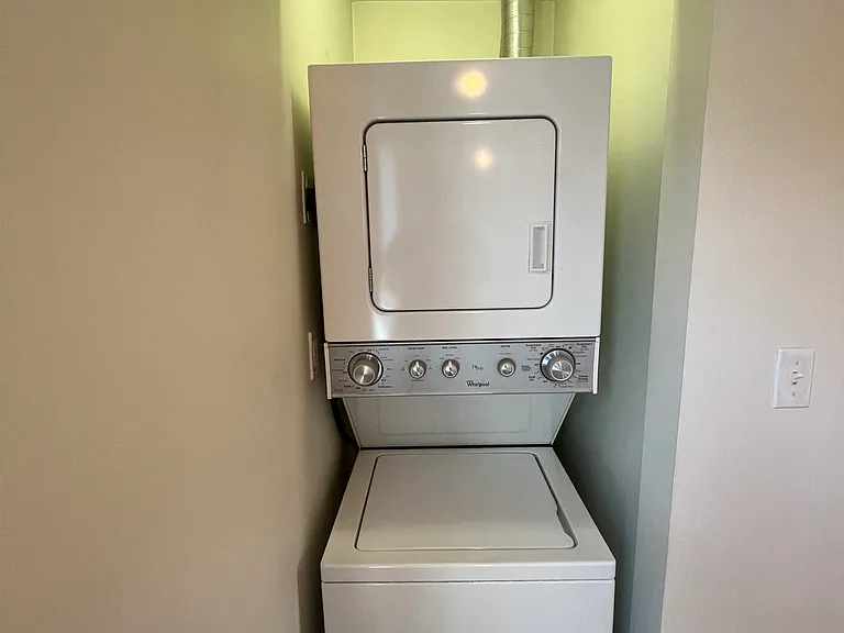 24 Beacon Pl #1 — Photo 22