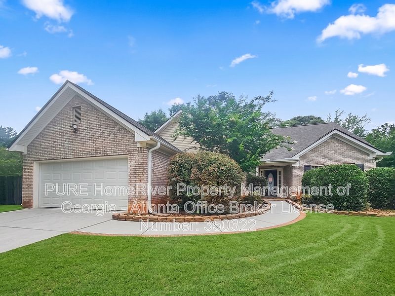 1st image of 35 Chapman Way