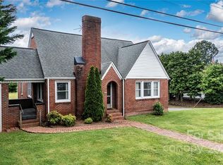 1307 Salem Rd, Morganton, NC 28655