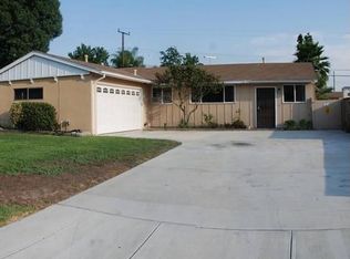 1030 N Orange Ave, Azusa, CA 91702