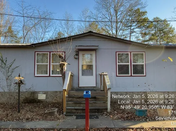 1711 Laurel Ln, Sevierville, TN 37876