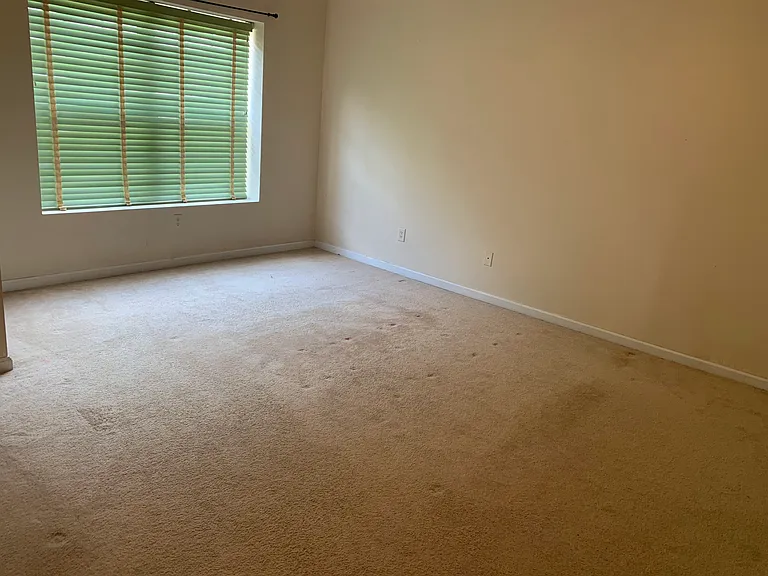 3841 Pleasant Oaks Dr — Photo 6