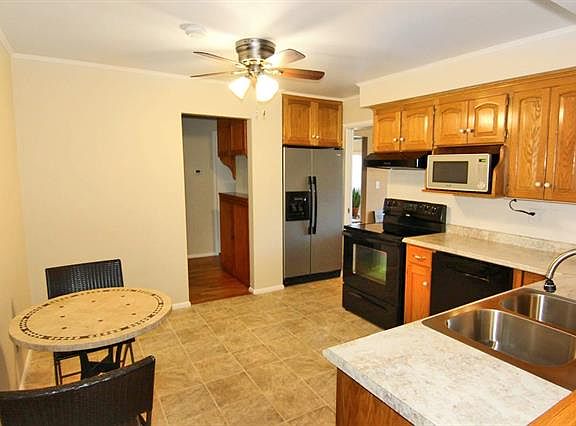 4th image of 1232 Marilyn Dr
