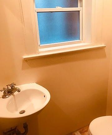 4th image of 4625 N Paulina St #1QQ