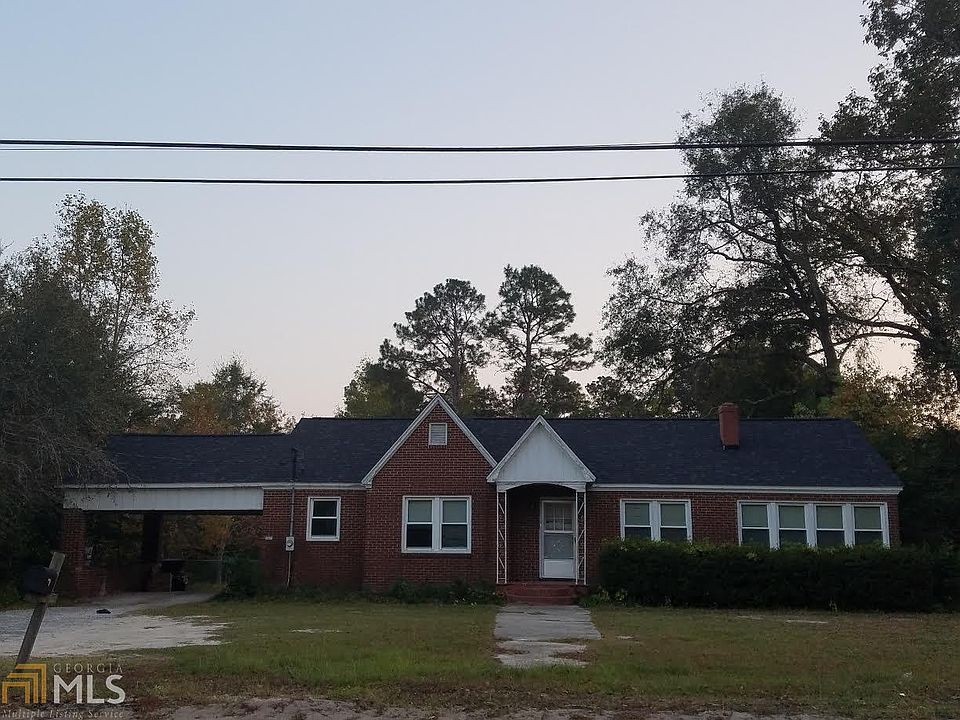 2nd image of 348 E Main St